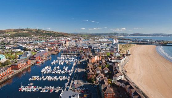 Knowledge Train | Places to stay in Swansea